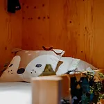 Tiny House Miyo - Welness In The Woods With Garden Tub Holiday home Nunspeet