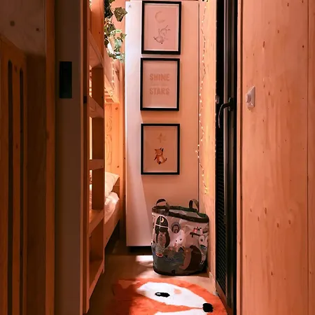 Vakantiehuis Tiny House Miyo - Welness In The Woods With Garden Tub Nunspeet
