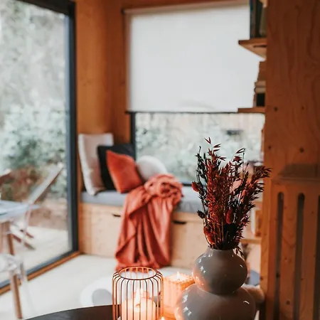 Tiny House Miyo - Welness In The Woods With Garden Tub Nunspeet