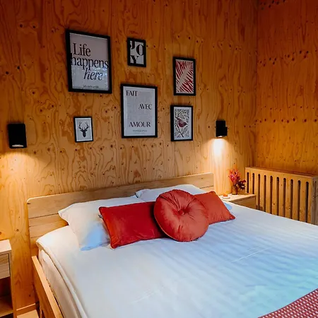 Tiny House Miyo - Welness In The Woods With Garden Tub Vakantiehuis