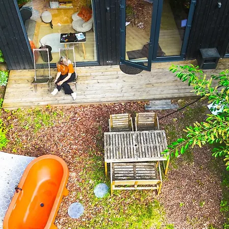 Tiny House Miyo - Welness In The Woods With Garden Tub Vakantiehuis *
