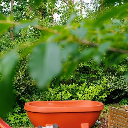 Tiny House Miyo - Welness In The Woods With Garden Tub Vakantiehuis